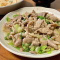 まなポコ's cooksnap of when they made だし香る豚こまのネギ塩炒め.