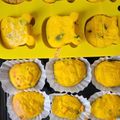 Suzu1330's cooksnap of when they made ハロウィン♡カボチャのお豆腐焼きドーナツ.
