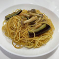 クックWZTKWM☆'s cooksnap of when they made 簡単✨ナスとしめじのバター醤油和風パスタ.