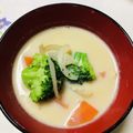 クックMVXCM0☆'s cooksnap of when they made 豆乳*味噌スープ.
