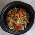 紅茶とチーズケーキ's cooksnap of when they made ゴーヤときゃべつのそばつゆ炒め.