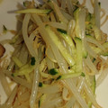 mikiha5's cooksnap of when they made あと一品に！もやしときゅうりの中華和え.
