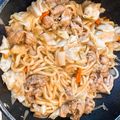 クックUE262X☆'s cooksnap of when they made 屋台の味！簡単焼きうどん.