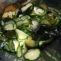 ハニイとムサシ's cooksnap of when they made 夏にさっぱり！きゅうりとワカメの酢の物.
