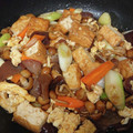 八百屋の女将's cooksnap of when they made 厚揚げときくらげと卵の中華炒め.
