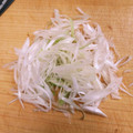 あたりめっこ's cooksnap of when they made 我が家の白髪ねぎの切り方。.