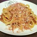れいちょんぐ's cooksnap of when they made 激安☆カリカリ鶏皮のピリ辛焼きうどん.