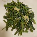 ピーナッツ子♪'s cooksnap of when they made 空芯菜の塩麹炒め.