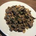 Yokchina's cooksnap of when they made 牛肉のマッシュルームクリームソース煮.