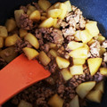 ともんがちゃん's cooksnap of when they made 簡単！ じゃがいもと挽肉の照り焼き風炒め.
