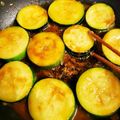 ハチ8コロ8's cooksnap of when they made 簡単❤ズッキーニのしそチーズ挟み焼き❤.