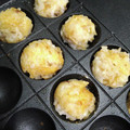 フレンチブルブル's cooksnap of when they made たこ焼き器で簡単チーズ焼きおにぎり.