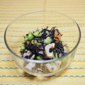 バカリャウ's cooksnap of when they made 枝豆とひじきと竹輪の胡麻だくサラダ.