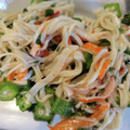 ぇん5242's cooksnap of when they made 夏のおつまみ！オクラとカニカマの簡単和え.