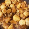 ✧りっくんママ✧'s cooksnap of when they made 鶏肉・里芋・レンコンの煮物.