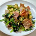 ♪ゆかたん♡'s cooksnap of when they made ほうれん草とベーコンの玉子炒め♡.