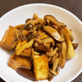 ☆あいちゃん's cooksnap of when they made 節約♡厚揚げきのこのバターしょうゆ炒め♡.