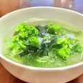 Superlittleboo's cooksnap of when they made “カリーノケール”みそ汁.