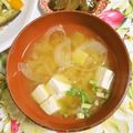 mmameco's cooksnap of when they made 玉ねぎのお味噌汁！！.