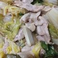 96454's cooksnap of when they made 山本ゆりさんのとろとろ豚バラ白菜.