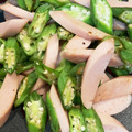 ☆ドキンちゃん☆”'s cooksnap of when they made おくらと魚肉ソーセージの炒めもの.