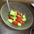 クロ８５'s cooksnap of when they made アボガドとトマトのサラダ.