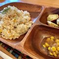 ☆ayumikan☆'s cooksnap of when they made 炊飯器で副菜も一緒に♡絶品エビピラフ.