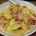 c4h7n's cooksnap of when they made 定番！簡単★ウインナーでジャーマンポテト.