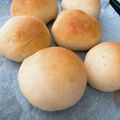 tasukuのレシピ's cooksnap of when they made 【ヨーグルト使用】シンプル丸パン.