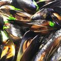serafyimu's cooksnap of when they made 468食材■ムール貝のワイン蒸し.