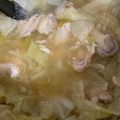 snow012's cooksnap of when they made 鶏手羽元とキャベツの簡単♩生姜入りスープ.