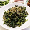 クックE662AA☆'s cooksnap of when they made 空芯菜のにんにく胡椒炒め.