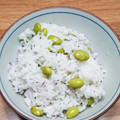 NAOばあさん's cooksnap of when they made 混ぜるだけ！炊き込まない！簡単枝豆ご飯.