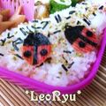 LeoRyu's cooksnap of when they made キャラ弁♪てんとう虫とお花♪.