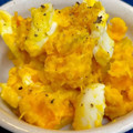 やよい・M's cooksnap of when they made ★簡単！かぼちゃとゆで卵のサラダ★.