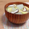 Yukiまむ's cooksnap of when they made 冬瓜、生しいたけ、太葱、油揚げの味噌汁.