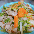 miiim☆'s cooksnap of when they made 焼肉のたれで豚肉と豆苗のトロミ野菜炒め.