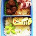 ☆7thBlues☆'s cooksnap of when they made 簡単♡卵焼きで【ハチさん】キャラ弁.