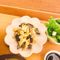 のんちごはん♡'s cooksnap of when they made 簡単。シンプルな平茸と卵の中華炒め.