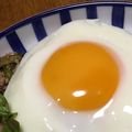 QPはにー's cooksnap of when they made レンチン解凍モードで作る✾目玉焼き.