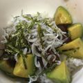 サリークリーム's cooksnap of when they made ごま油香るまぐろとアボカドのアヒポキ丼.