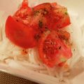 Yuuko7i's cooksnap of when they made 簡単副菜☆トマトドレッシングの大根サラダ.