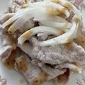 amileamila's cooksnap of when they made 豚ロース薄切り玉ねぎさっぱりサラダ.