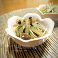 inyako's cooksnap of when they made きのことごぼうの胡麻和え風サラダ.