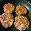 きゃんぴぃ's cooksnap of when they made 冷凍保存で簡単☆ハンバーガー(パテ).