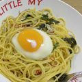すみっちゃん's cooksnap of when they made 温玉のせ☆しらすと大葉の和風パスタ.