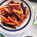 やおよろず◎'s cooksnap of when they made ビーツの茎のきんぴら.