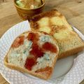 mikko6's cooksnap of when they made 絶品！ゴルゴンゾーラとジャムのトースト.