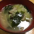 北京パンダ's cooksnap of when they made キャベツともやしの味噌汁.