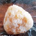 かめさん家's cooksnap of when they made パルメザンチーズとおかかのおにぎり.